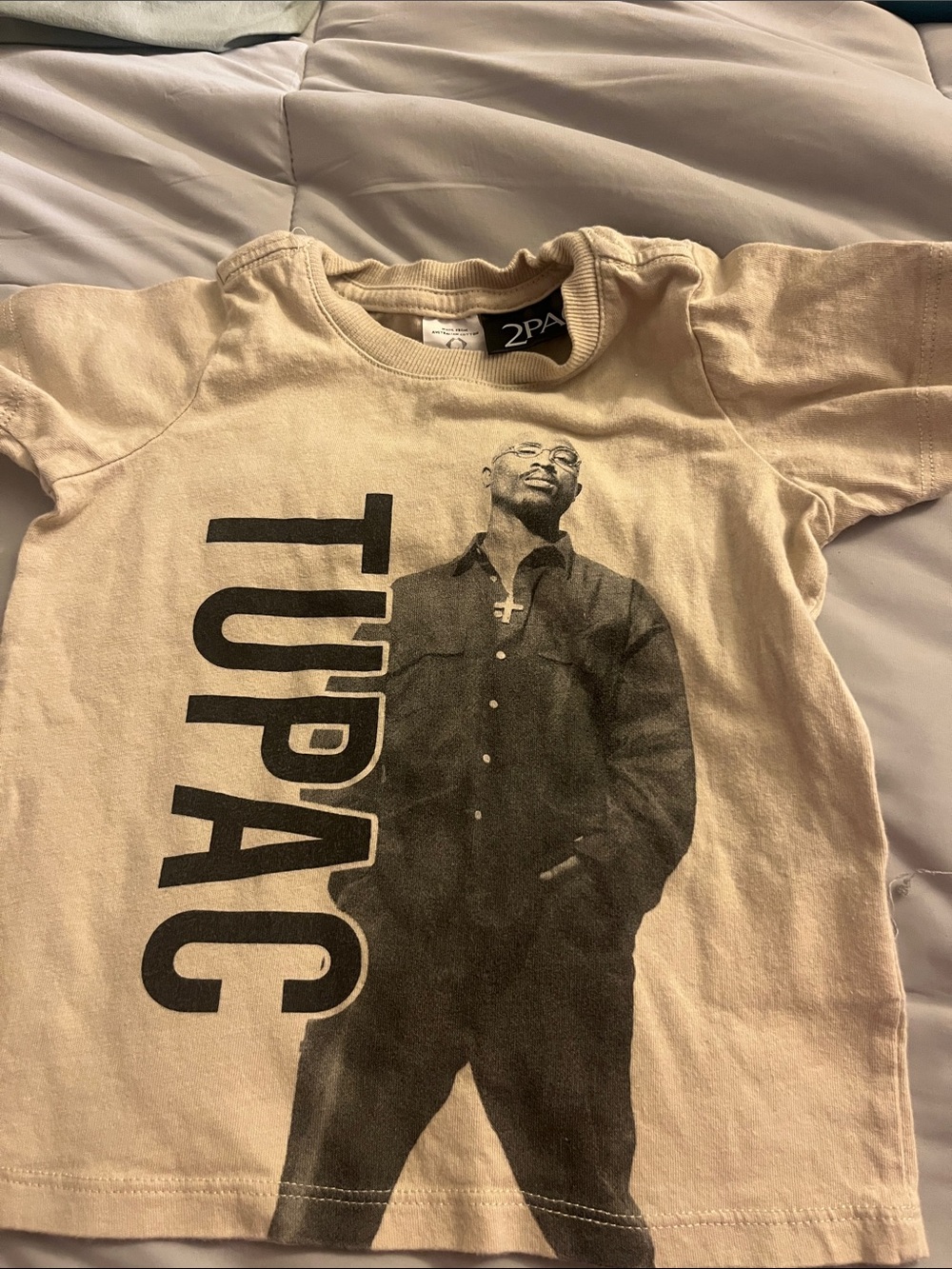 2Pac Beige Graphic Kids Tee - Tupac Photographic Print
